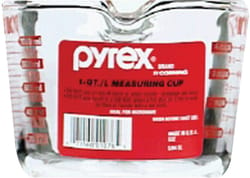 Pyrex 32 oz. Glass Clear Measuring Cup