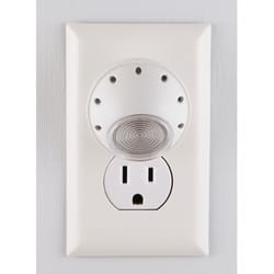 GE Automatic Plug-in LED Night Light w/Sensor