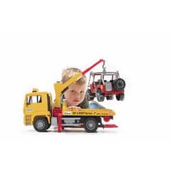 Bruder Man Tow Truck with Vehicle Toy Plastic Multicolored