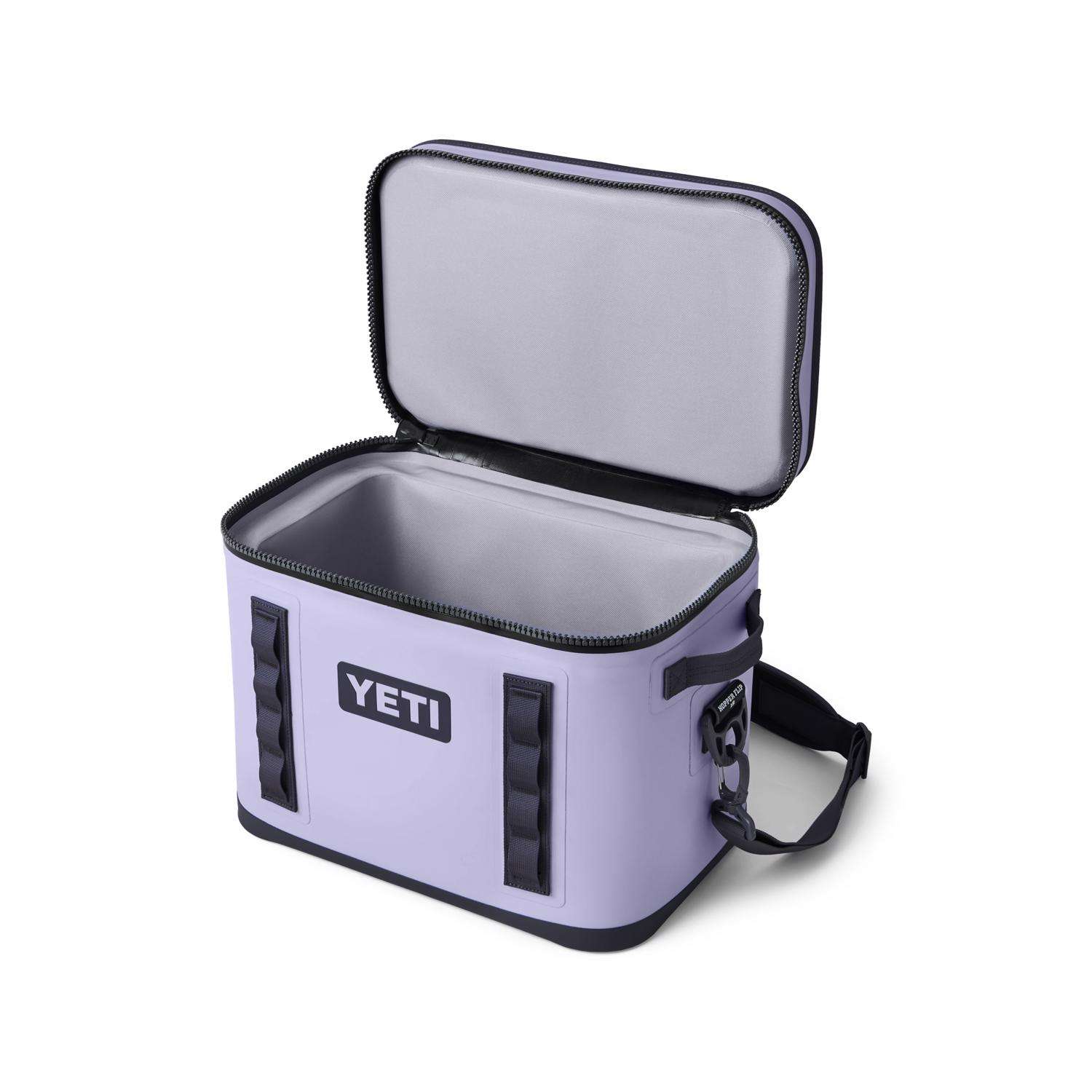 YETI - Hopper Flip 18 Soft Cooler - Nordic Purple