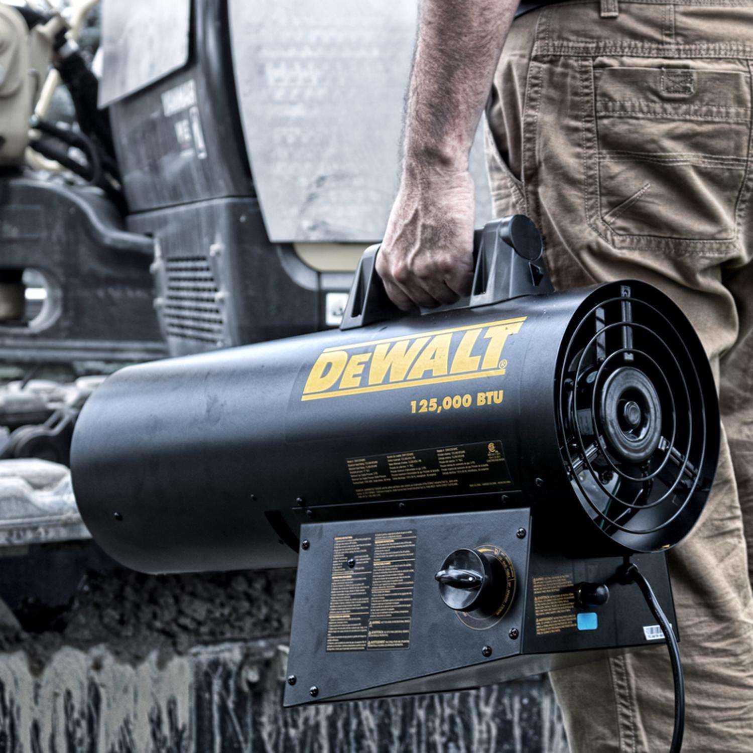 DeWalt 125,000 Btu/h 3000 sq ft Forced Air Propane Portable Heater - Ace  Hardware