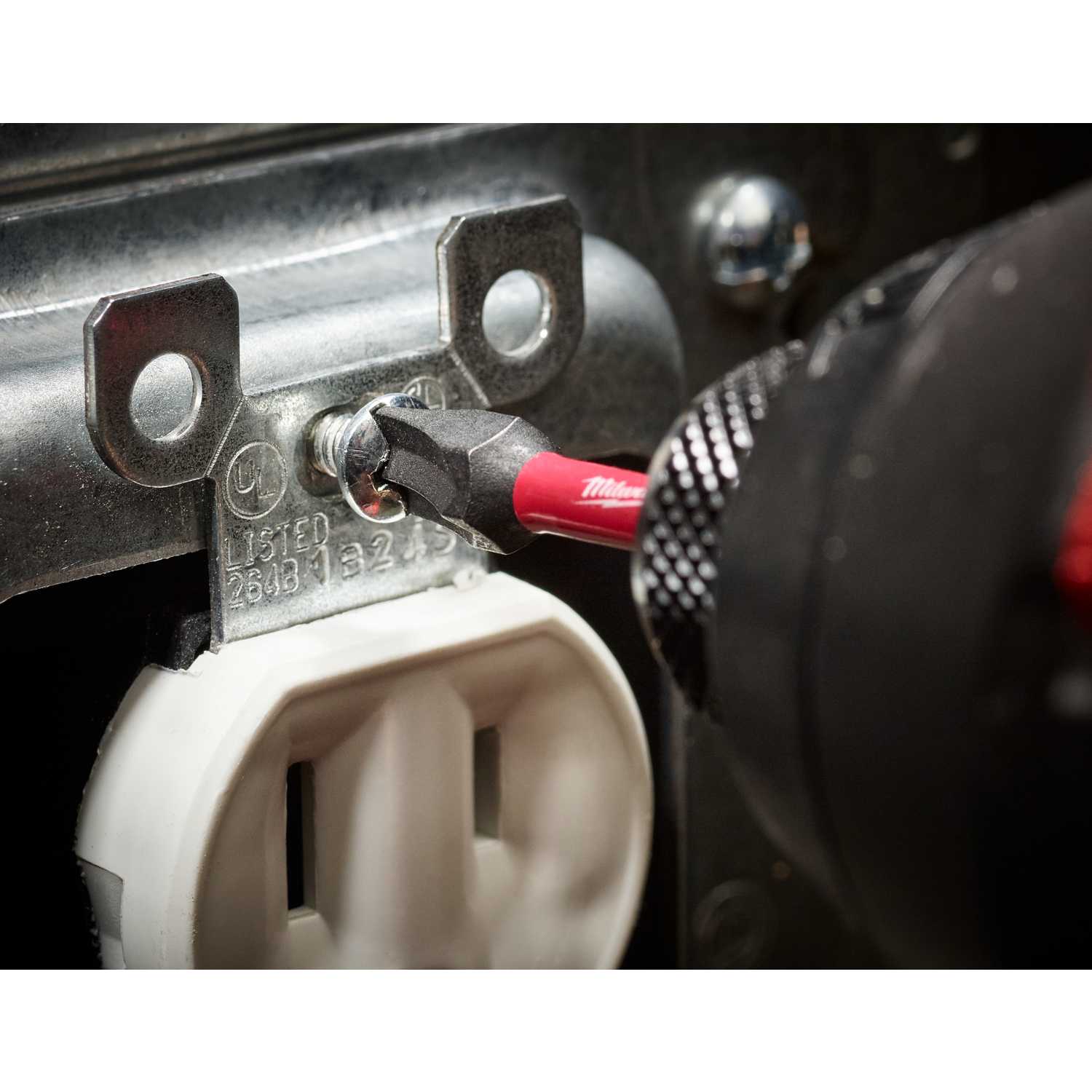 Milwaukee SHOCKWAVE ECX 1 and 2 x 2 in. L Impact Power Bit Set Steel 2