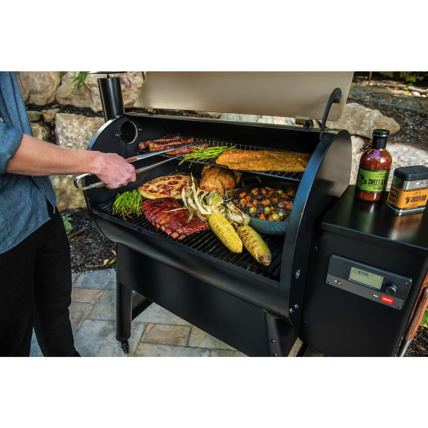 Traeger Pro 780 Wood Pellet Freestanding Grill Black Ace Hardware