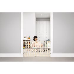 Regalo Ivory Wood Expandable Baby Gate 1 pk