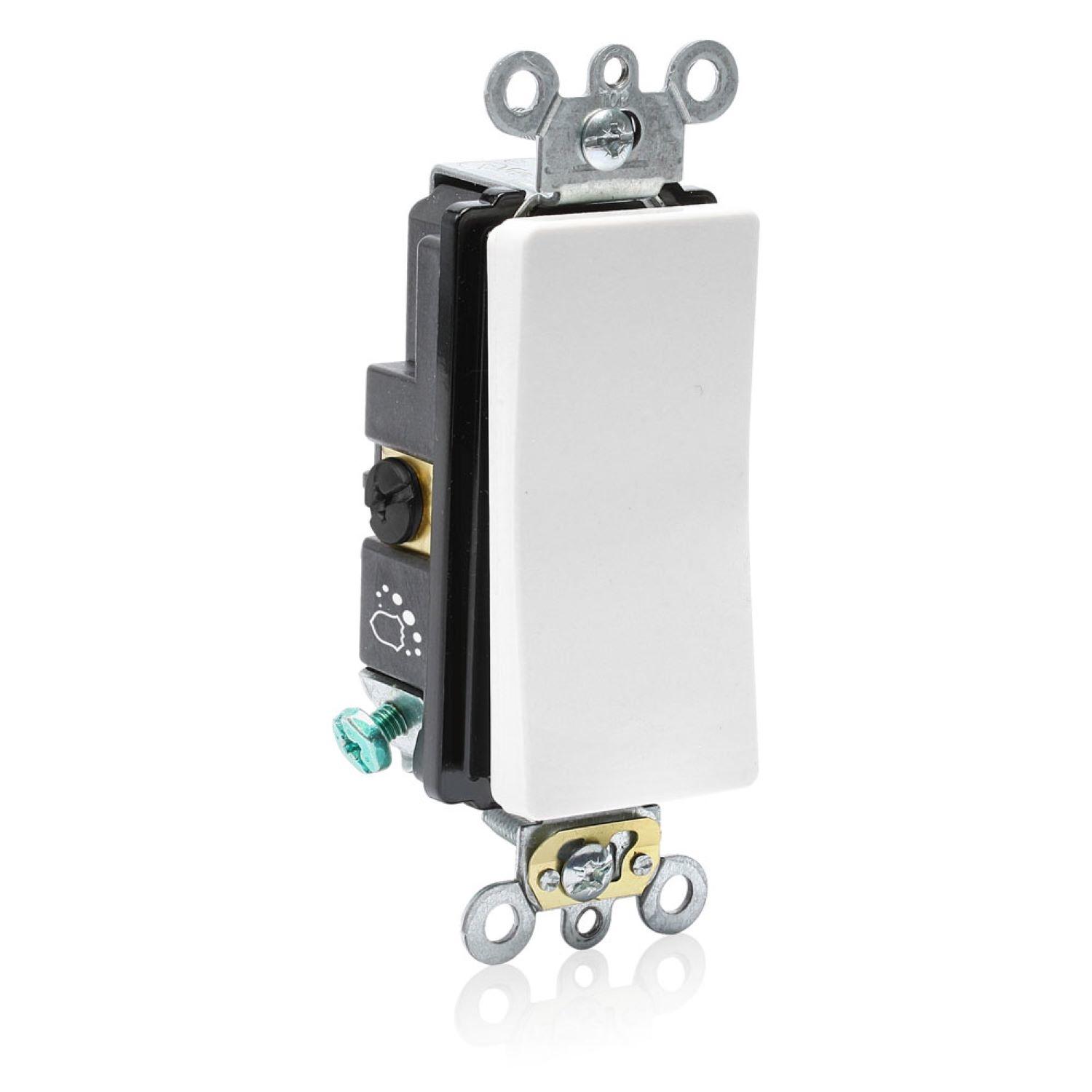 A5623-02W Leviton Decora Plus 20 amps 3-Way Antimicrobial Tr sku A5623-02W