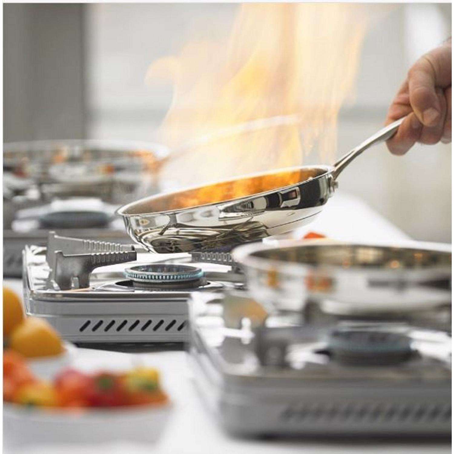 Cooking & Heating Equipment: 1 Burner Stove (butane)