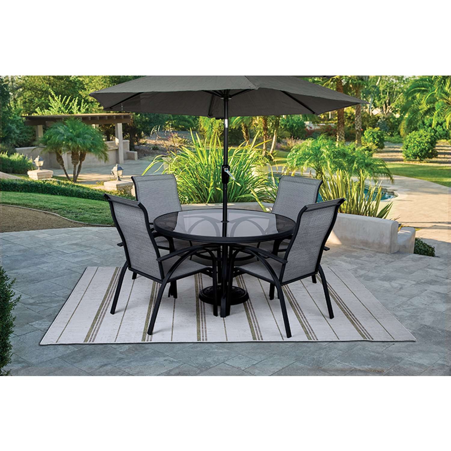 Round glass outdoor discount table and chairs