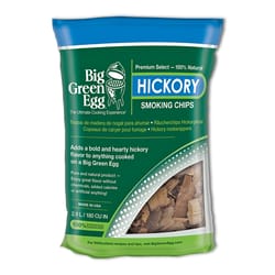 Big Green Egg All Natural Hickory Wood Smoking Chips 180 cu in