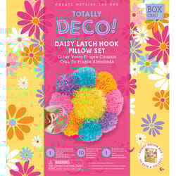 Box Candiy Totally Deco! Daisy Latch Hook Pillow Set Multicolored