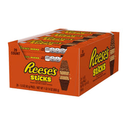 Reese's Sticks Crisp Wafer, Milk Chocolate, Peanut Butter Candy Bar 1.5 oz
