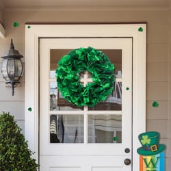 Glitzhome St. Patrick's Day Wreath Felt 1 each 19 in.