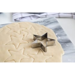 Fox Run Silver Stainless Steel Cookie Cutter