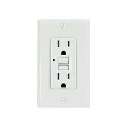 Universal 15 amps 120 V Duplex White GFCI Outlet 1 pk