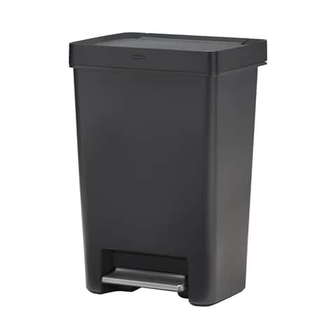 Rubbermaid Brute Gray 32 Gallon Plastic Garbage Can - Ace Hardware