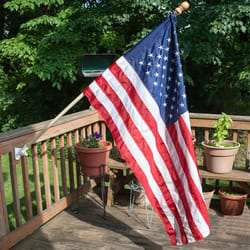 7 Best Places to Hang Your American Flag at Home - FORTISVEX