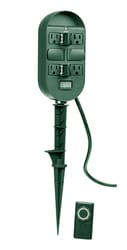 Woods Indoor and Outdoor 6 Outlet Photocell Power Stake Timer 125 V Green