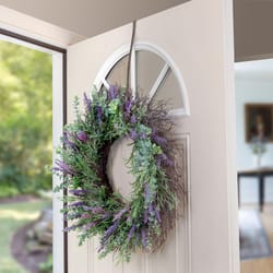 Haute Decor High Profile Wreath Hanger 1 pk