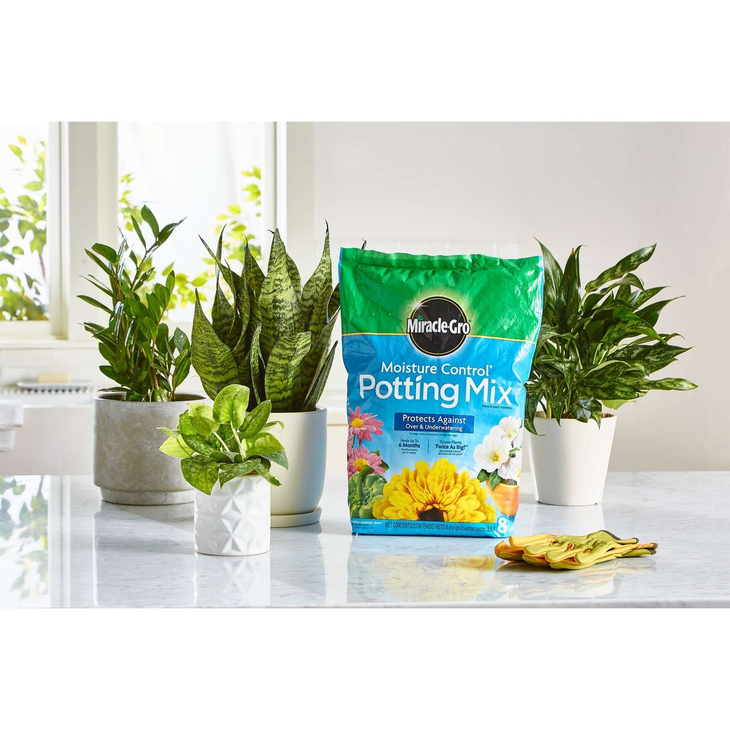 MiracleGro Moisture Control Potting Mix 8 qt. Ace Hardware