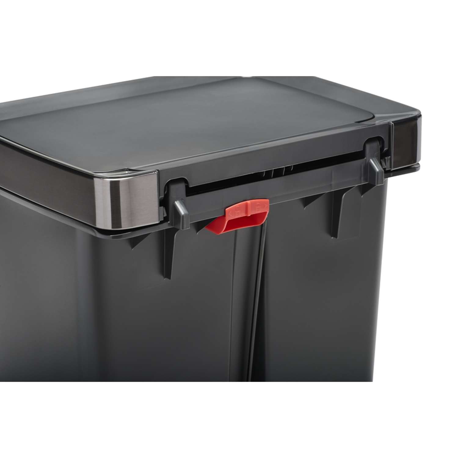 Rubbermaid Premium 13 gal. Gray Step-On Trash Can