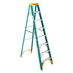 Werner 8 ft. H Fiberglass Step Ladder Type II 225 lb. capacity