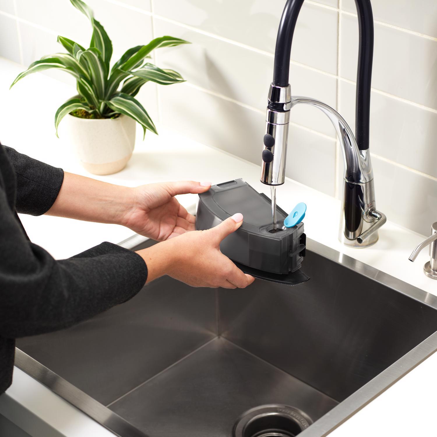 iRobot Bagless Cordless Standard Filter WiFi Connected Robotic Vacuum & Mop