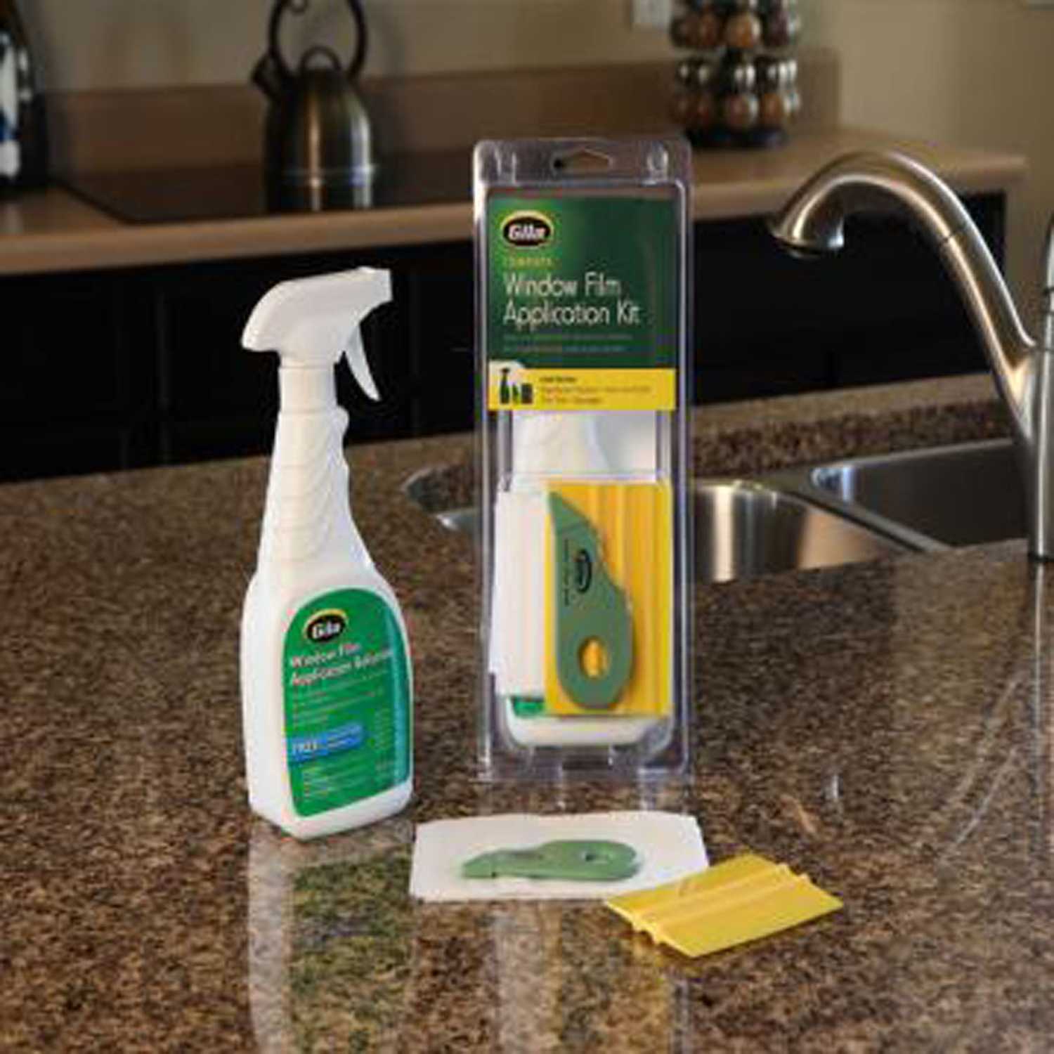 Window Film Application Solution - Car Streak