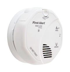 First Alert Battery-Powered Photoelectric Smoke/Fire Detector 1 pk