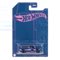 Hot Wheels Mattel 2022 Hot Wheels 54th Anniversary Pearl & Chrome Toy Cars Turquoise 1 pc