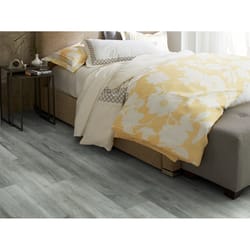 Shaw Floors Beckett 7 in. W X 48 in. L Barnwell Vinyl Plank Flooring 51.33 sq ft