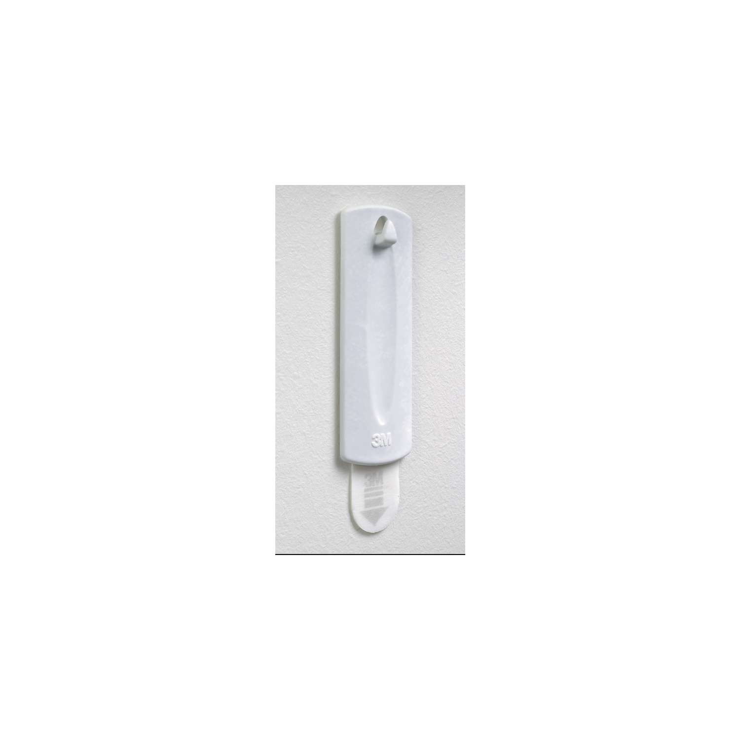 Command 4 lb. Medium White Sawtooth Picture Hangers (2 Hooks, 4