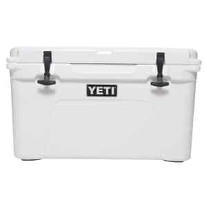 YETI  Tundra 45  Cooler  26 cans White 