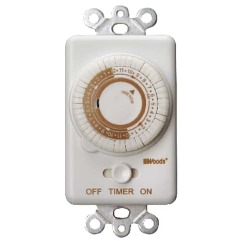 Woods 10-Amps 125-volt 1-Outlet Plug-in Indoor Lighting Timer in the  Lighting Timers department at