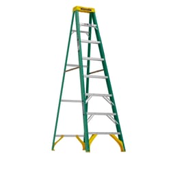 Werner 8 ft. H Fiberglass Step Ladder Type II 225 lb. capacity