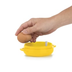 Progressive Prep Solutions White/Yellow Polypropylene Microwave Egg Poacher 1 oz