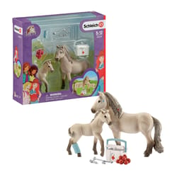 Schleich Horse Club Hannah'S First Aid Kit w/Icelandic Horses Toy Multicolored