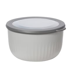 OGGI 2.6 qt Polypropylene Gray Bowl with Lid 2 pc
