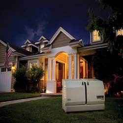 Champion 12500 W 120/240 V LP/NG Home Standby Generator