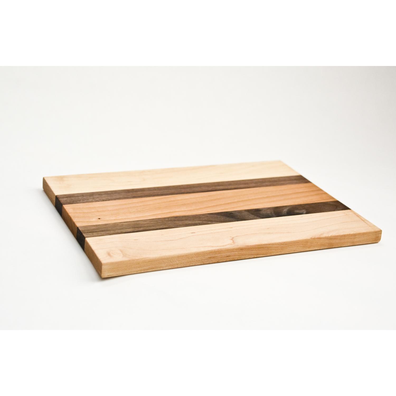 Coastal Carolina 12 in. L X 8 in. W X 0.63 in. Hardwood Cutting Board Sansujyuku sansujyuku.com