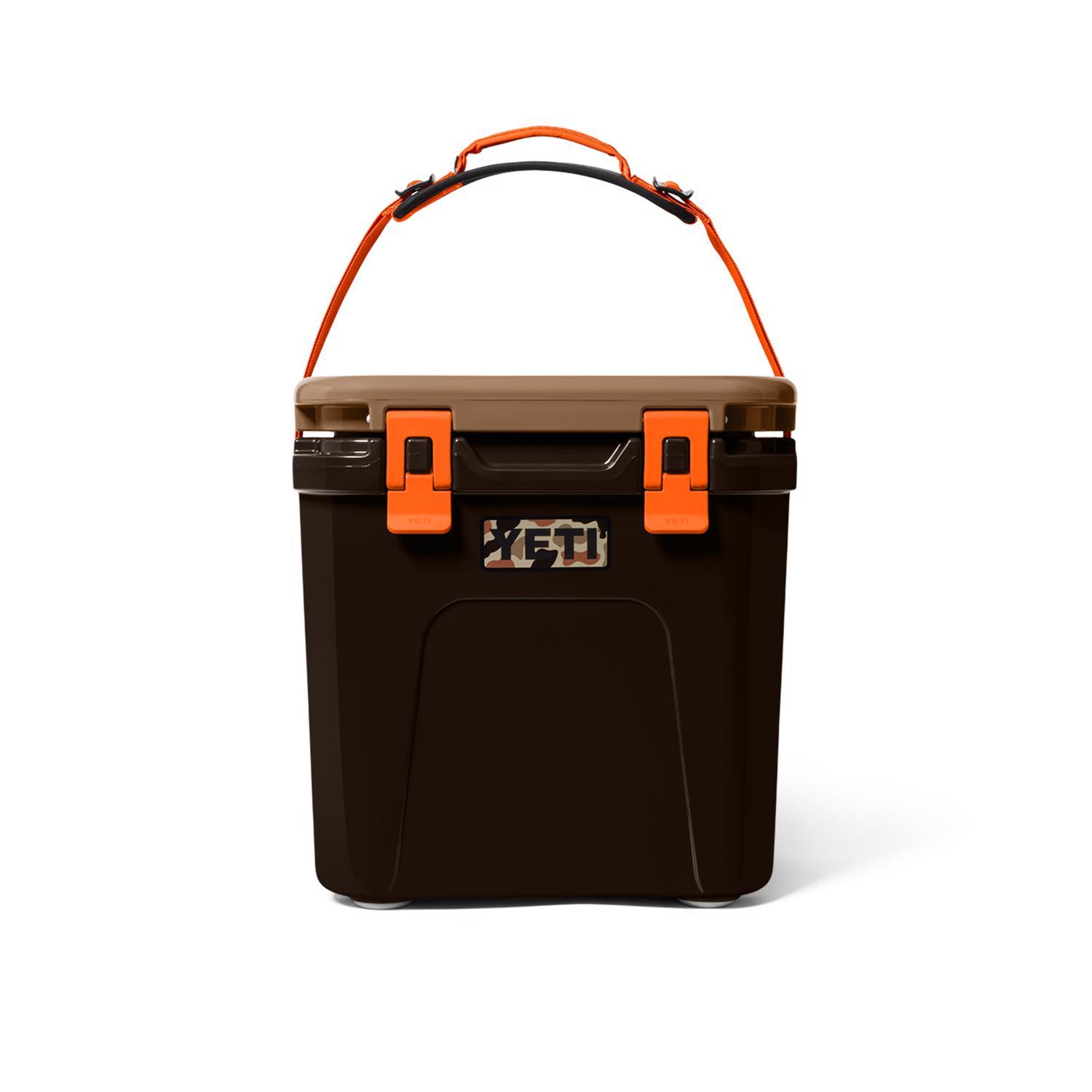 YETI Tundra 45 Desert Tan 34 qt Hard Cooler Mfr# 10045010000