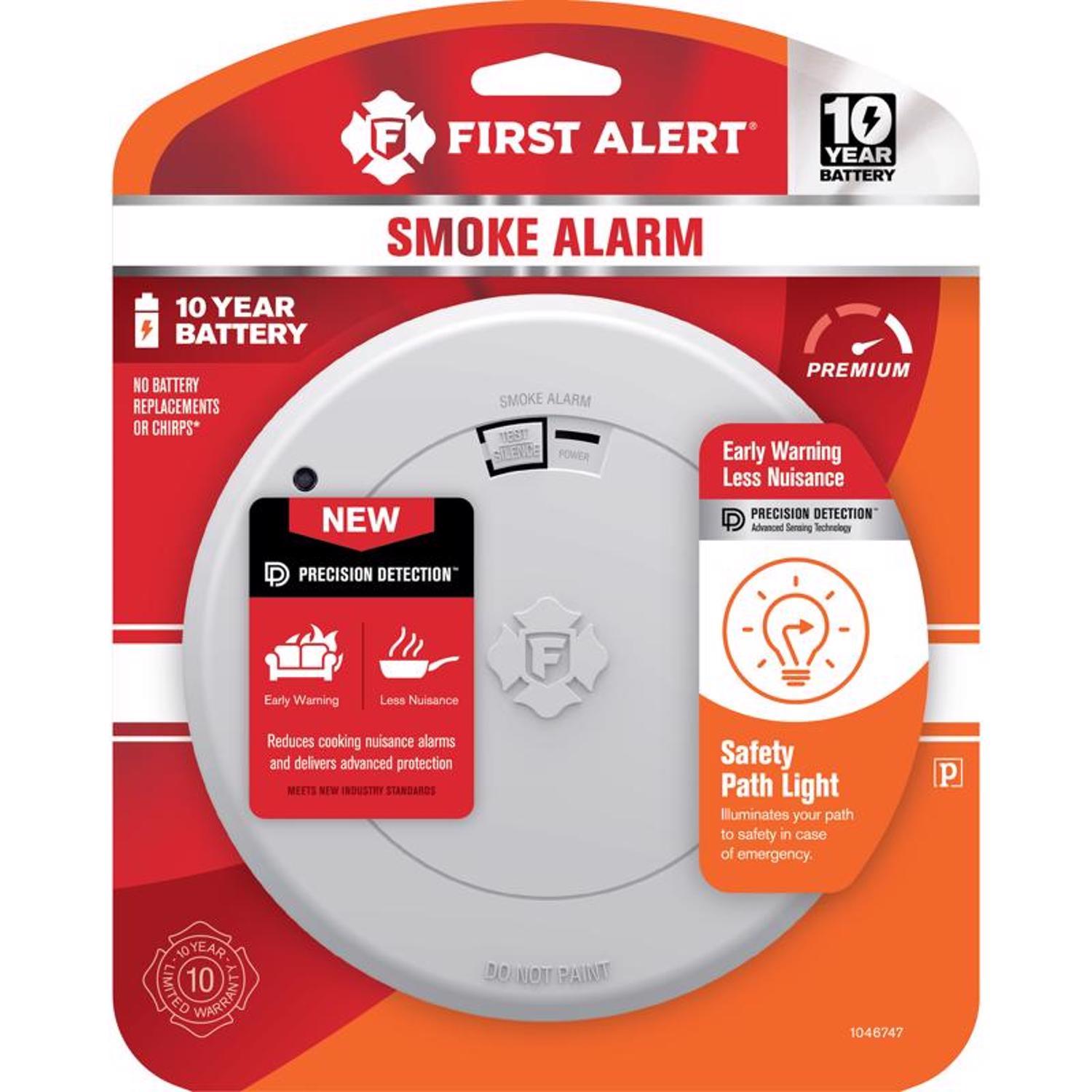 Photos - Security Sensor First Alert 10 Year With Path Light Battery-Powered Photoelectric Smoke De 