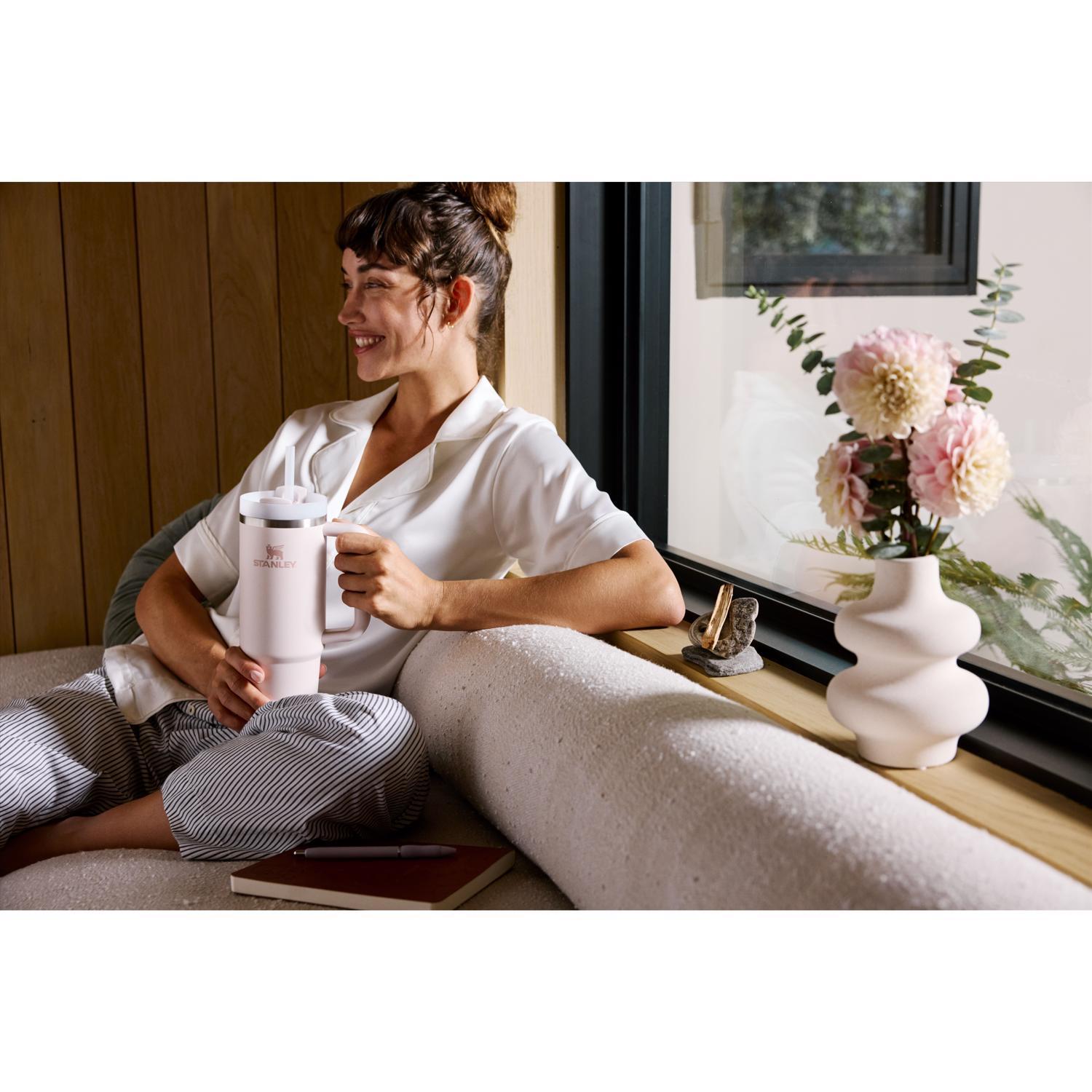 Stanley The Quencher H2.0 FlowState 30 oz Rose Quartz BPA Free Double-wall Vacuum Insulated Tumbler MISSING STRAW