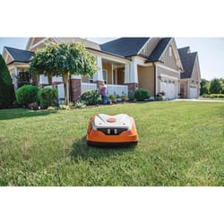 STIHL iMOW RMI 522 C 11 in. Battery Self-Propelled Robotic Lawn Mower