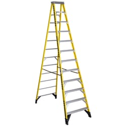 Werner 12 ft. H Fiberglass Step Ladder Type IAA 375 lb. capacity