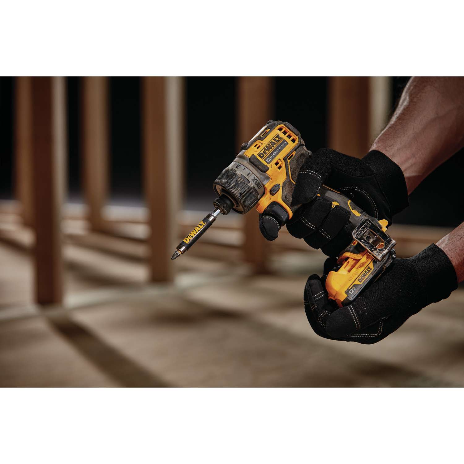 DeWalt XTREME 12V MAX 1/4 in. Hex Cordless Brushless Powered Screwdriver Kit 12 volt 1100 rpm