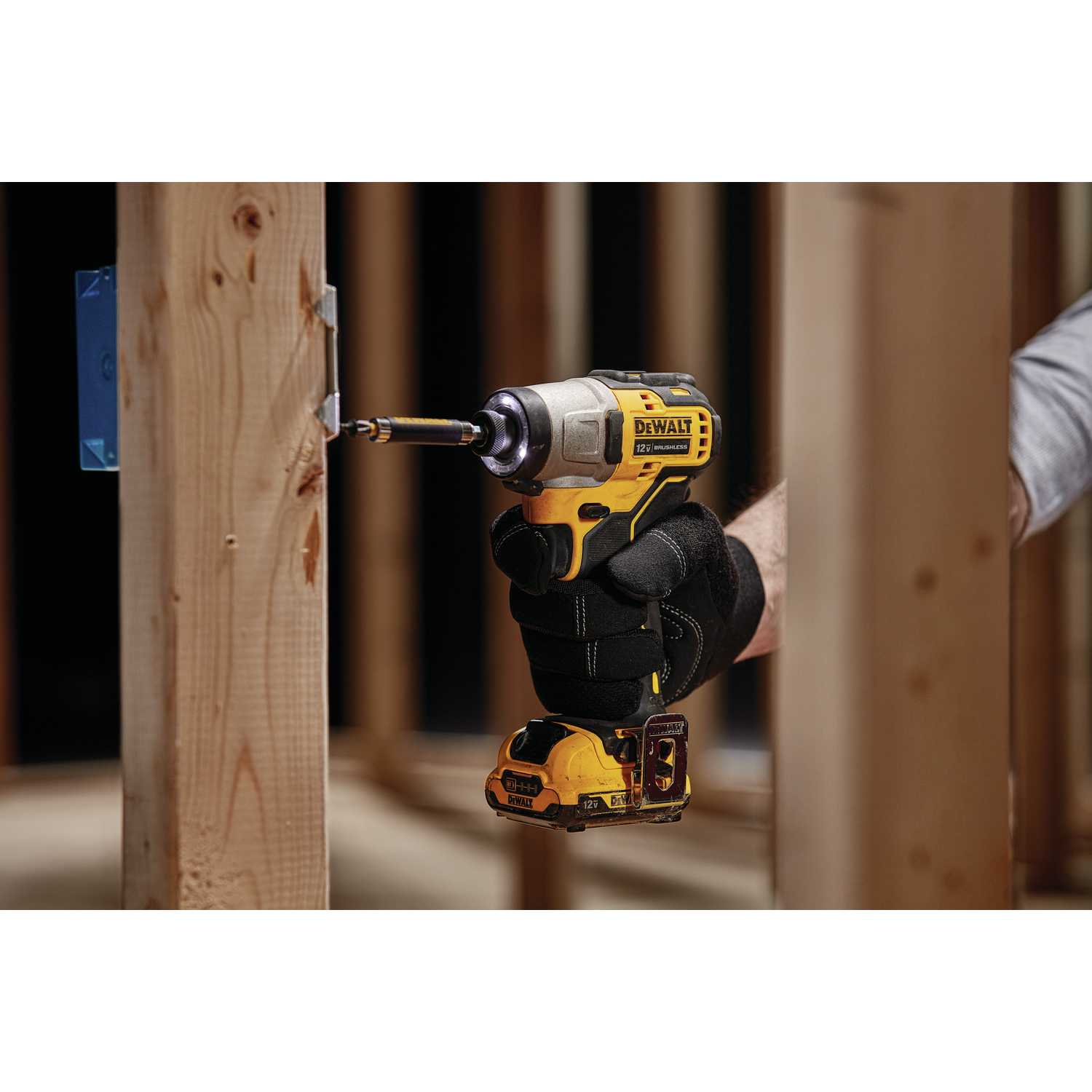 DeWalt XTREME 12V MAX 12 volt Cordless Brushless 3Speed Impact Driver