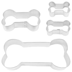 R&M International Corp Silver Steel Cookie Cutter Set