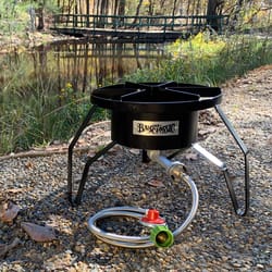 Bayou Classic 59000 BTU Welded Steel Frame Outdoor Cooker 62 qt