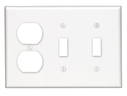 Leviton White 3 gang Thermoset Plastic Duplex/Toggle Wall Plate 1 pk