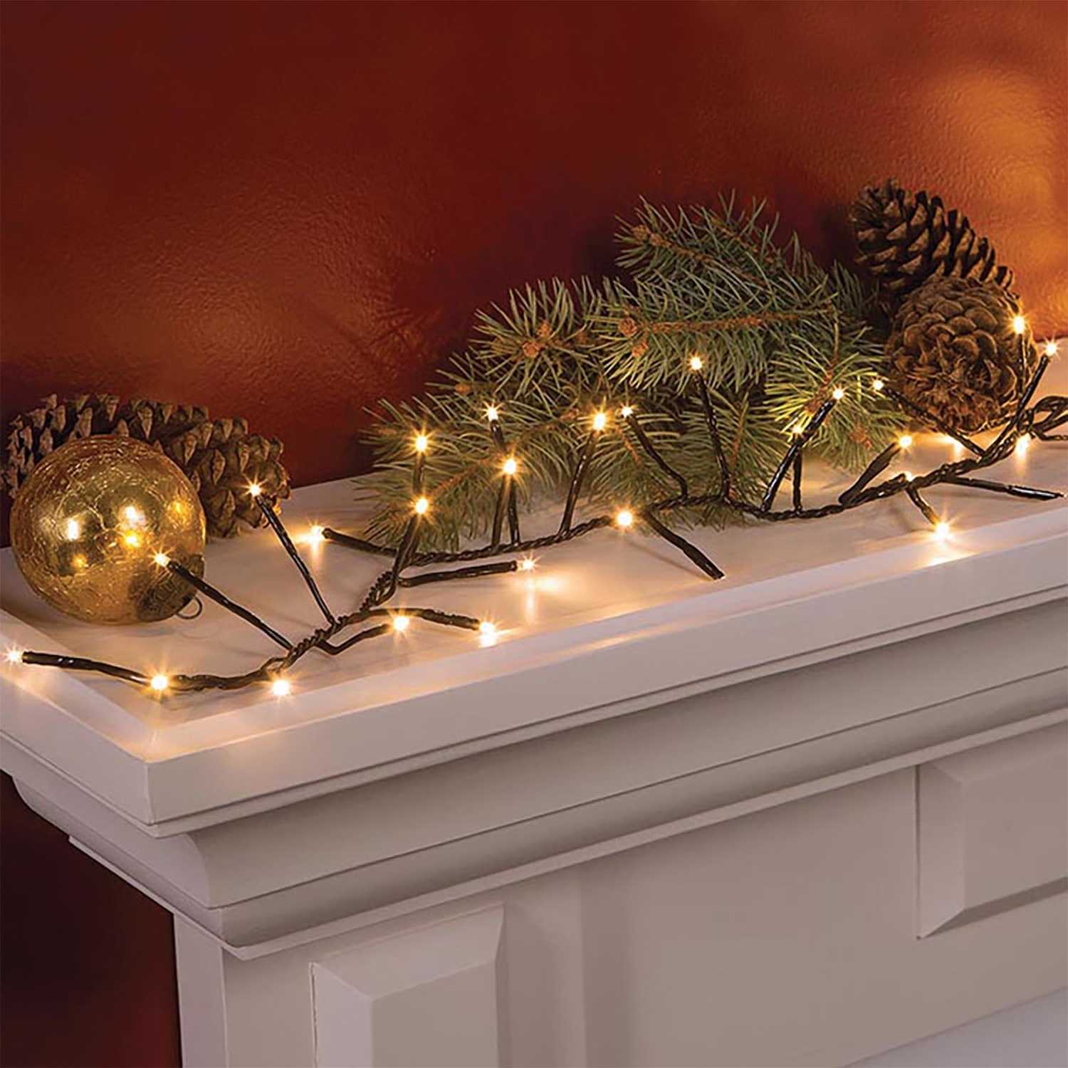 Celebrations Hanging Led Light Set Warm White 144 Lights Green