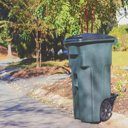 Non-Wheeled Outdoor Trash Cans